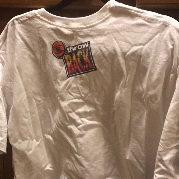 Tshirt - Picture 2 of 2